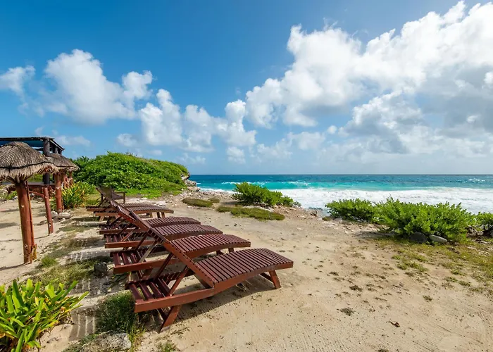 Hotel Bella Mar, Oceanfront Escape Isla Mujeres